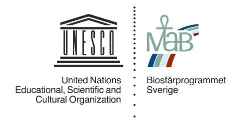 Logotyper för UNESCO och Biosfärprogrammet Sverige.